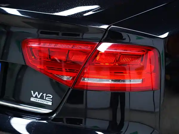Audi A8 2013