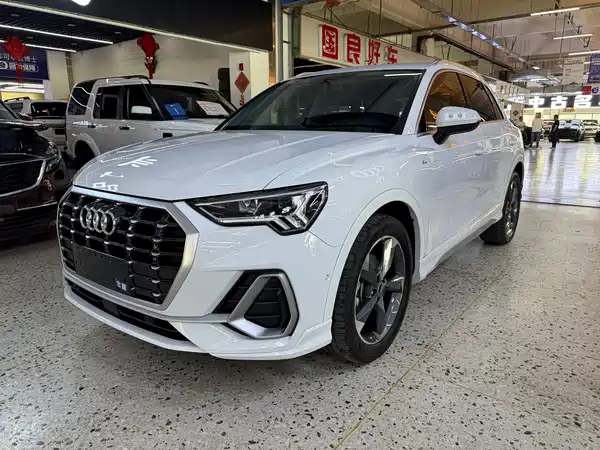 Audi Q3 2023