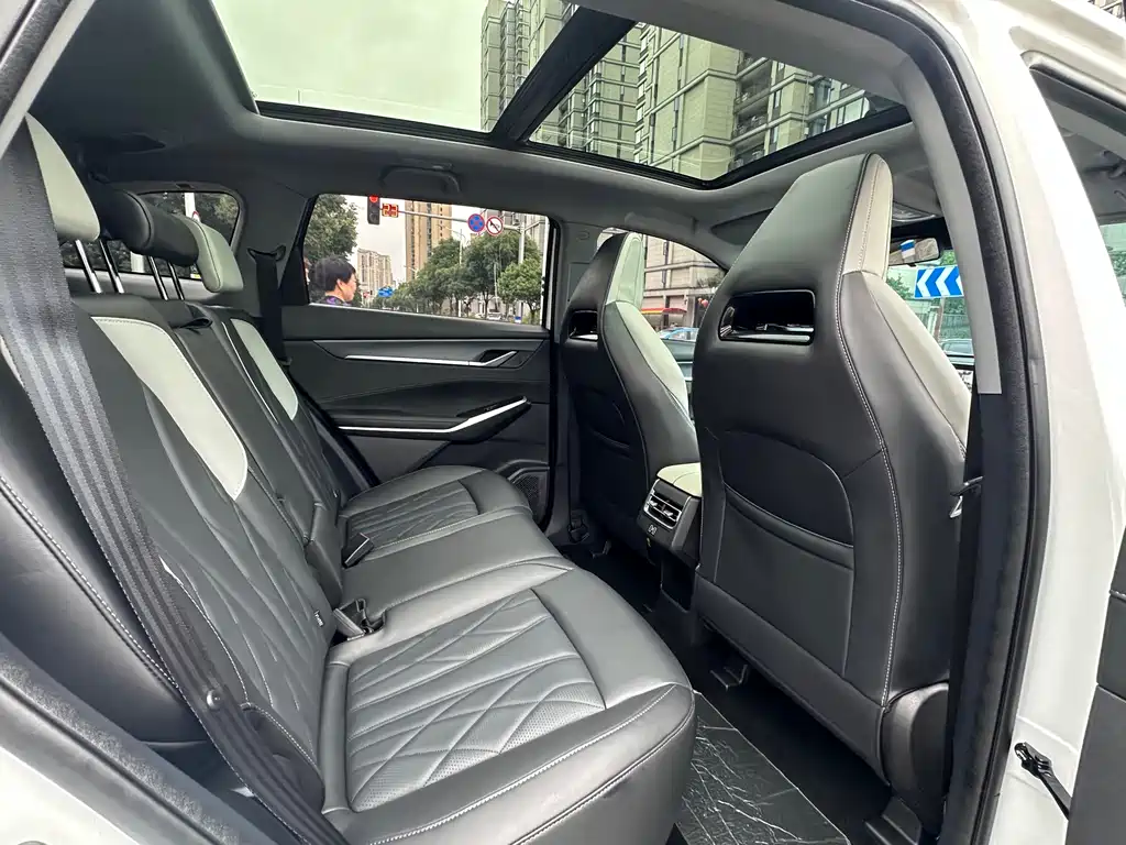 Changan CS75 PLUS 2024 — фото 12