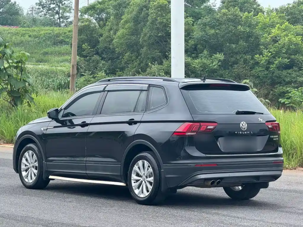 Volkswagen Tiguan L 2018 — фото 4