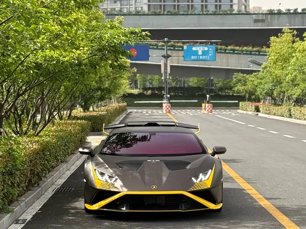 Lamborghini Huracán 2023 — фото 7