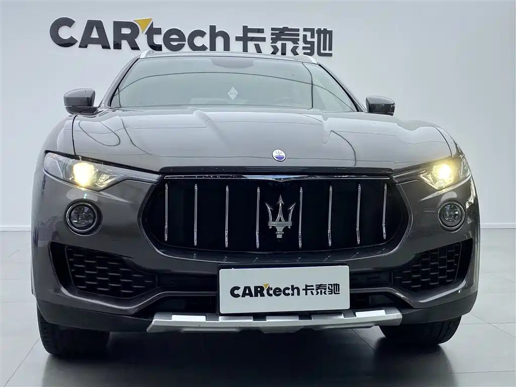Maserati Levante 2021 — фото 36