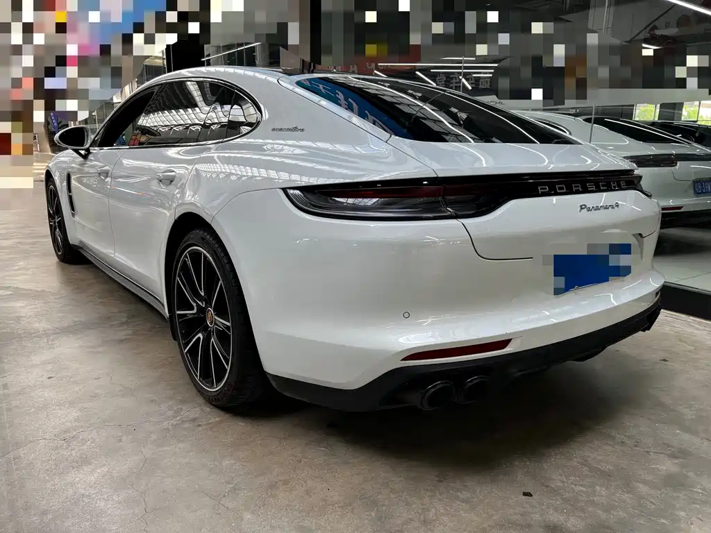 Porsche Panamera 2021 — фото 19