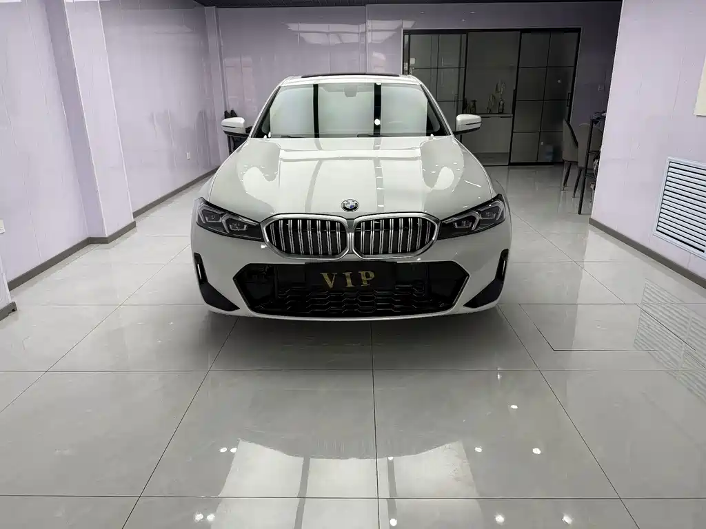 BMW 3 Series 2023