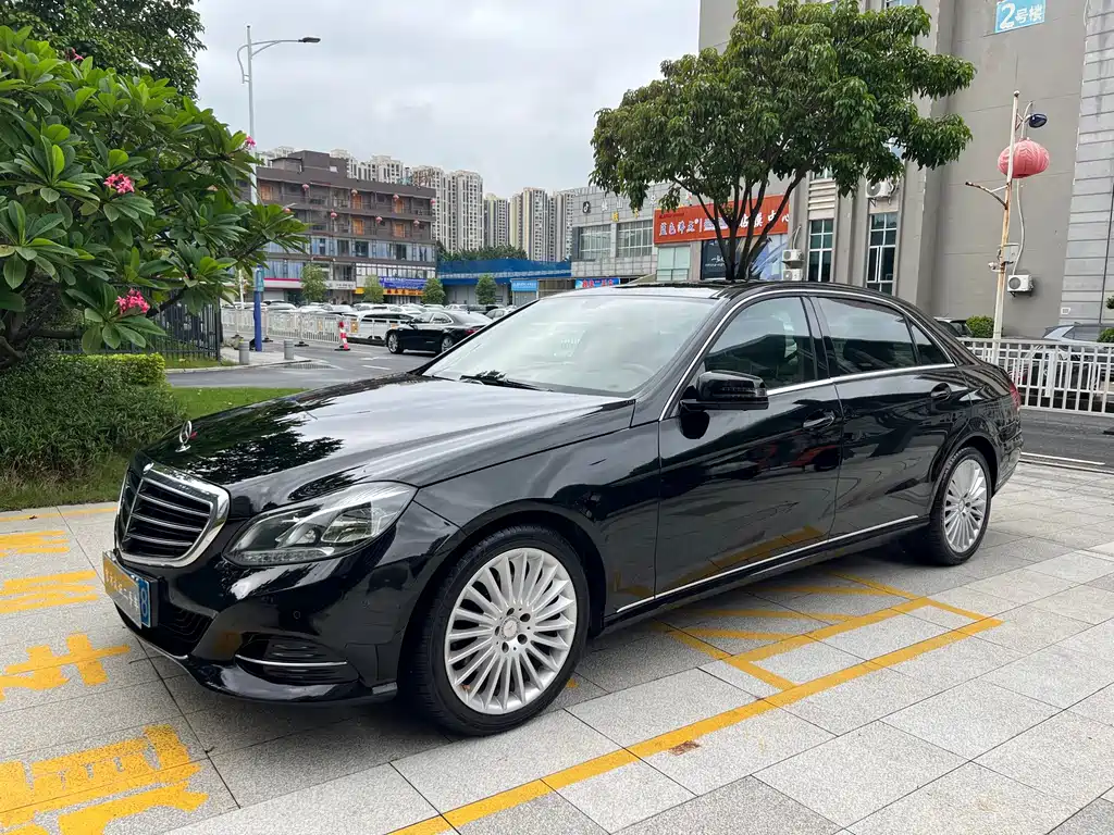 Mercedes-Benz E-Class 2016