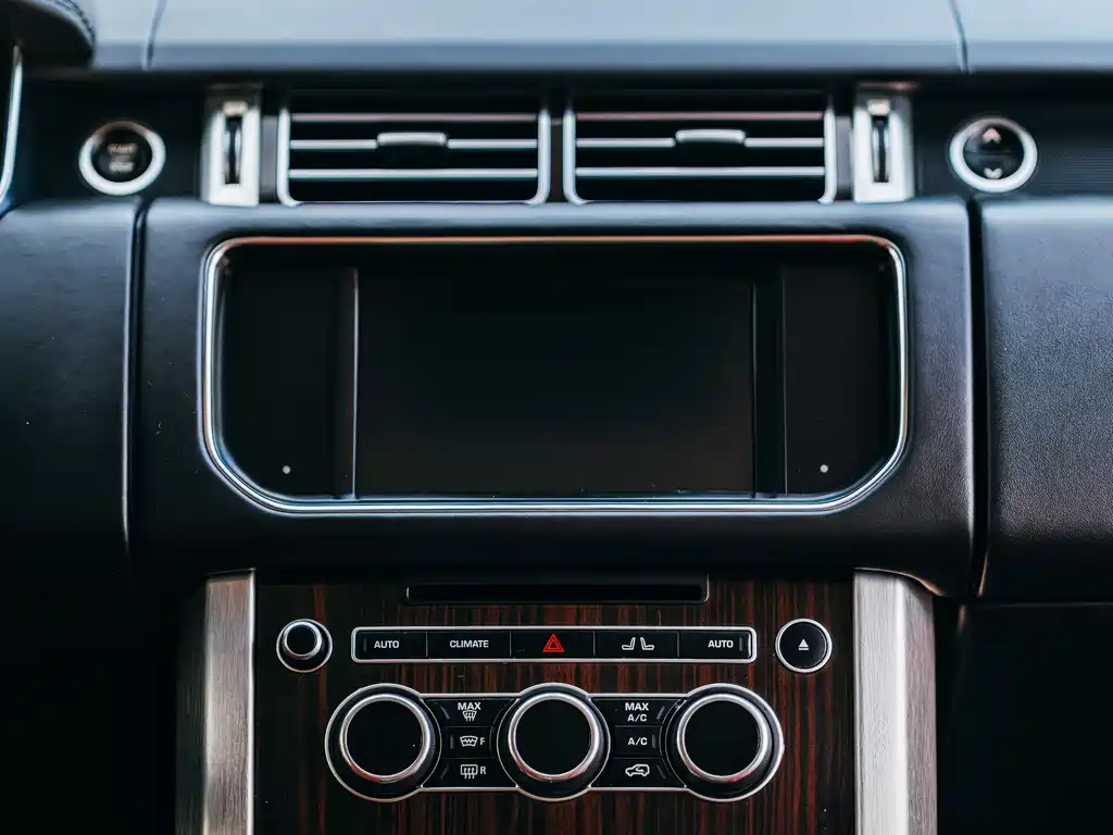 Land Rover Range Rover 2015 — фото 19