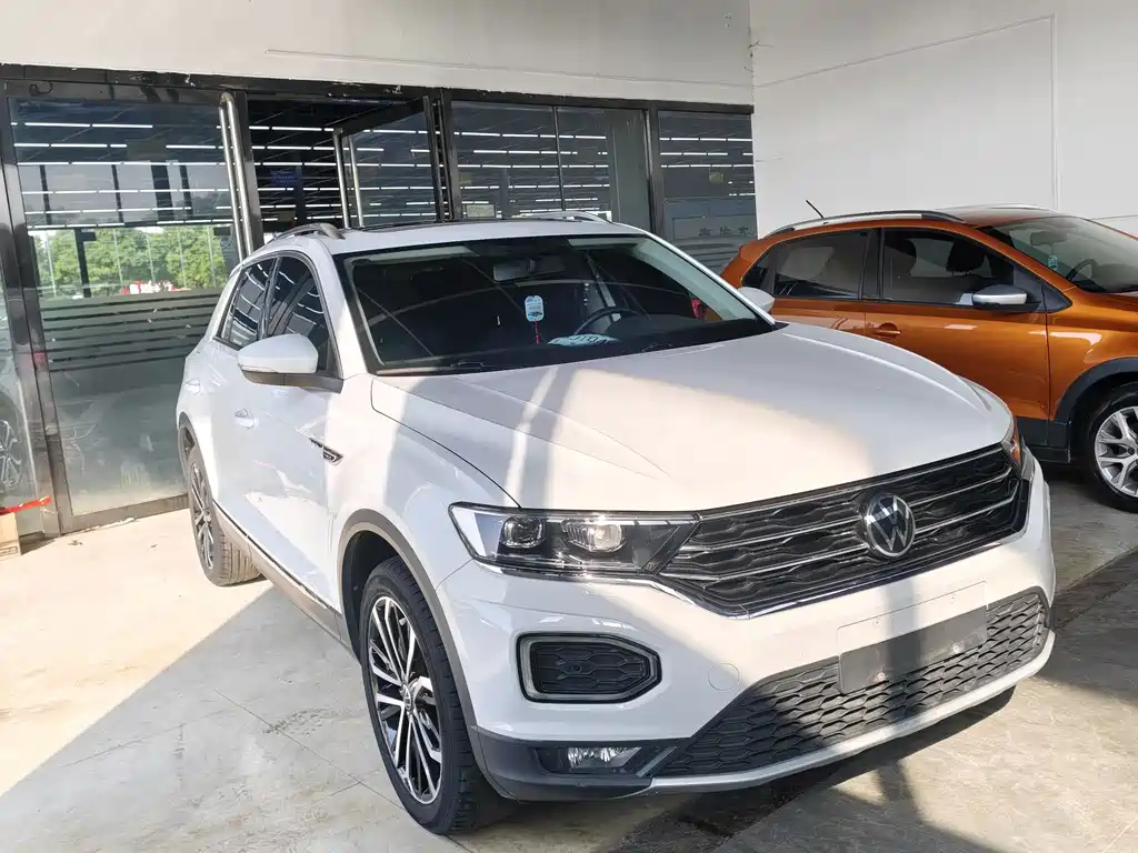 Volkswagen T-Roc 2023