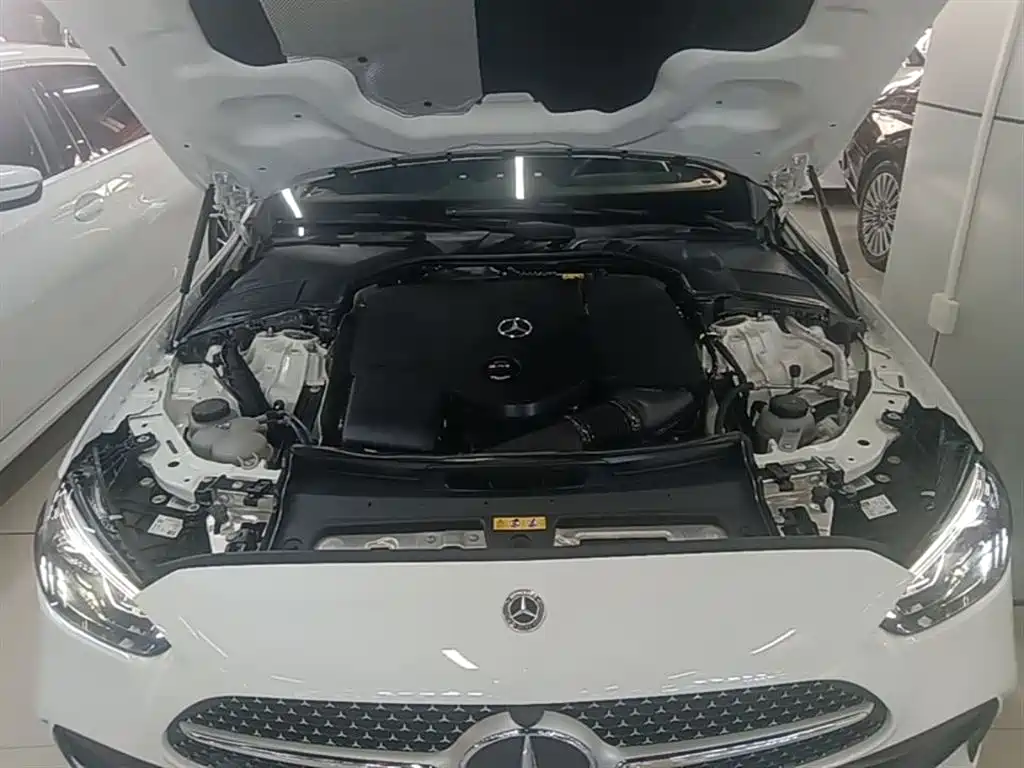 Mercedes-Benz C-Class 2022 — фото 16