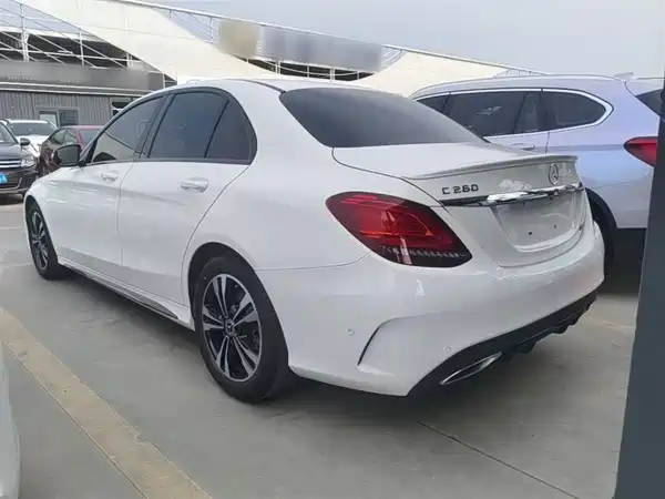 Mercedes-Benz C-Class 2019