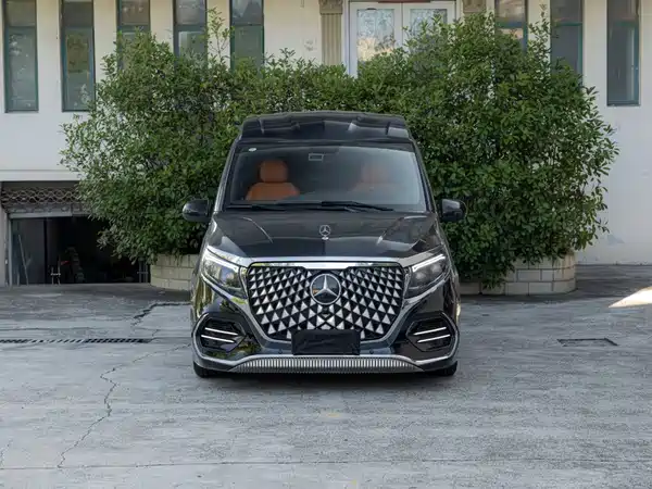 Mercedes-Benz Vito 2025