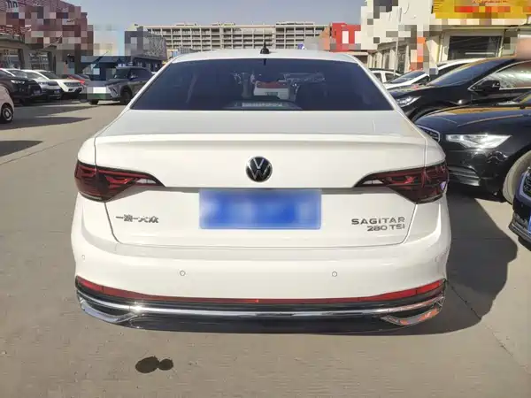 Volkswagen Sagitar 2023