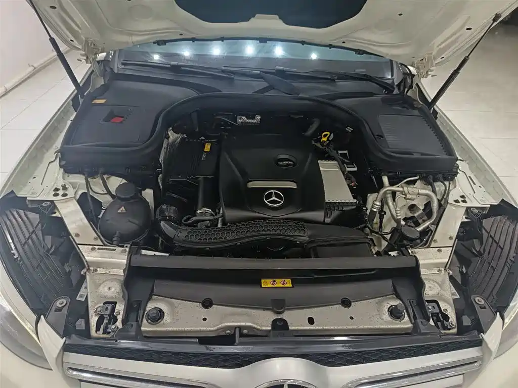 Mercedes-Benz GLC 2016