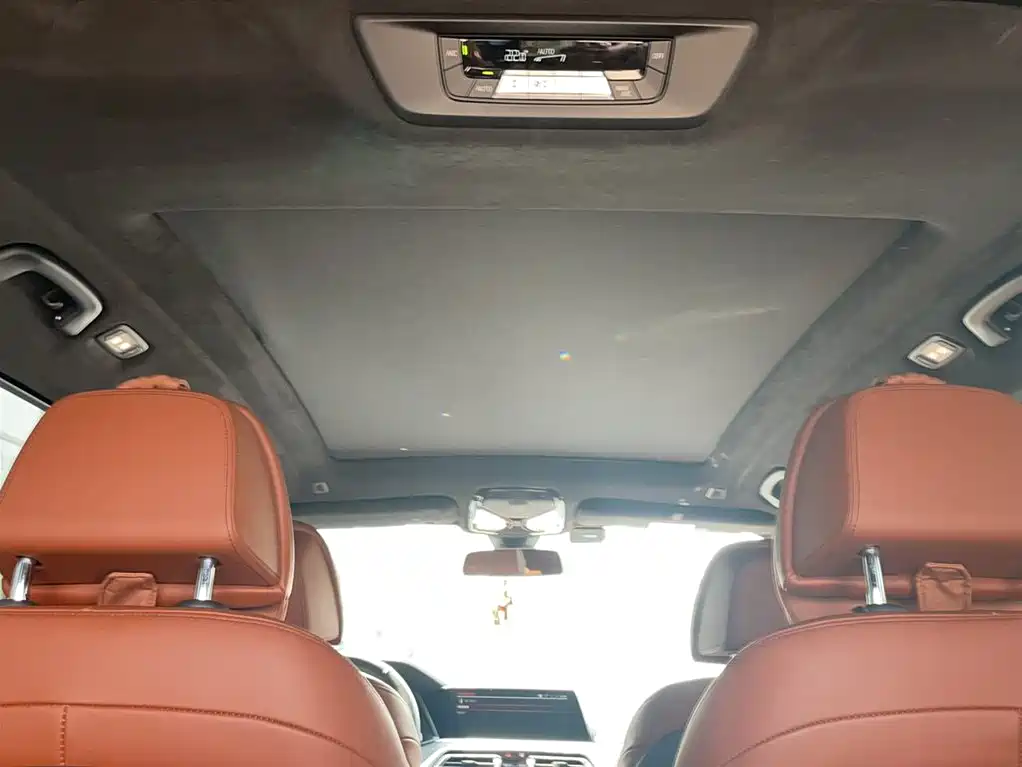 BMW X7 2022 — фото 21