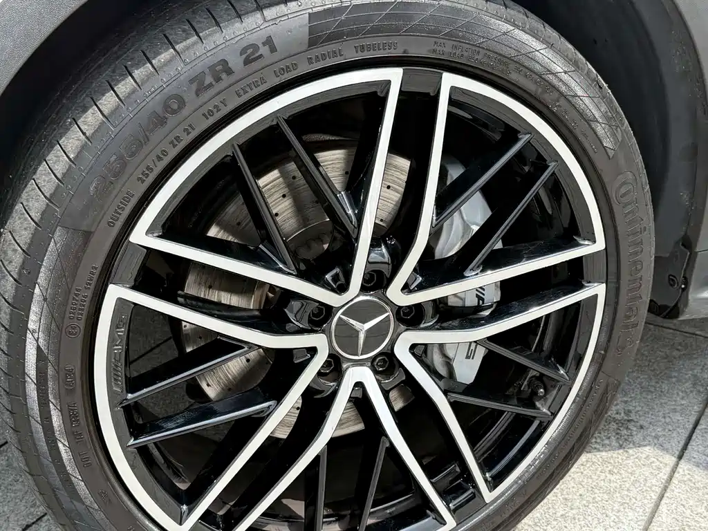 Mercedes-Benz GLC AMG 2021 — фото 10