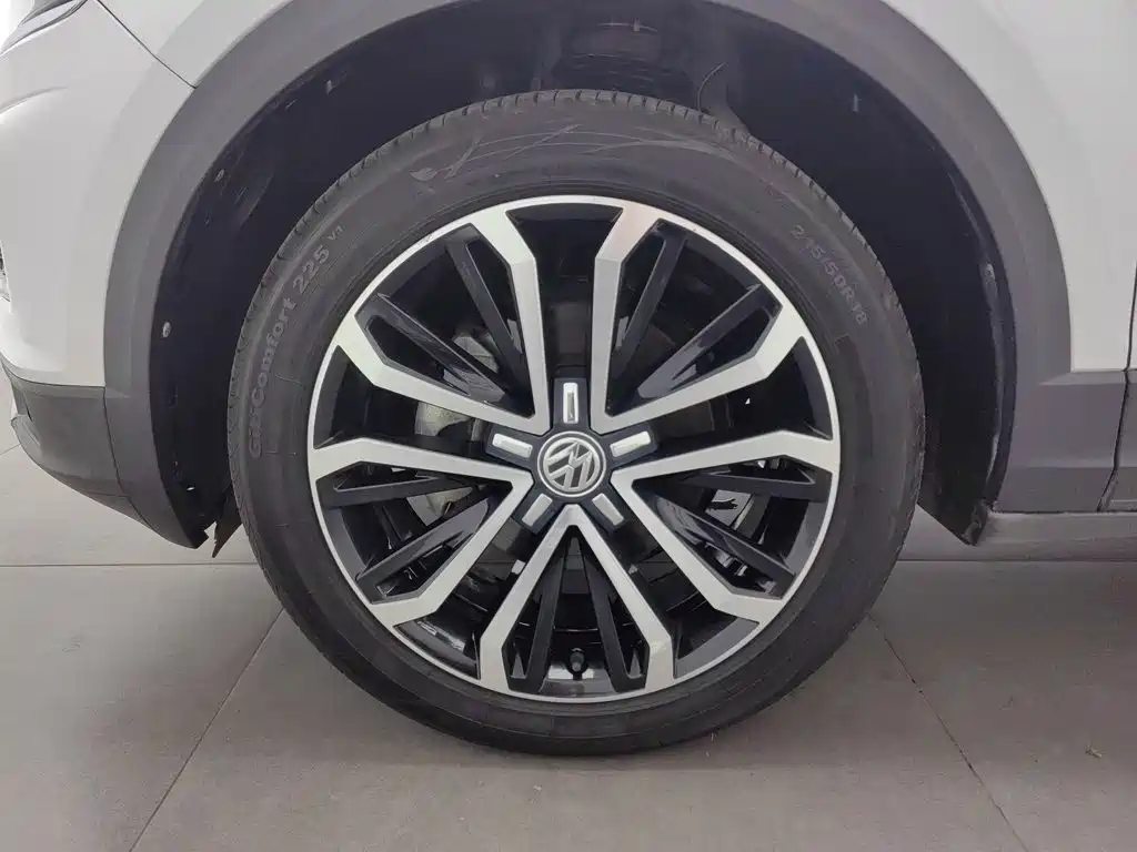 Volkswagen T-Roc 2020 — фото 17