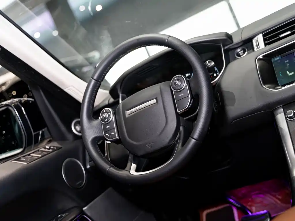 Land Rover Sport 2017 — фото 12