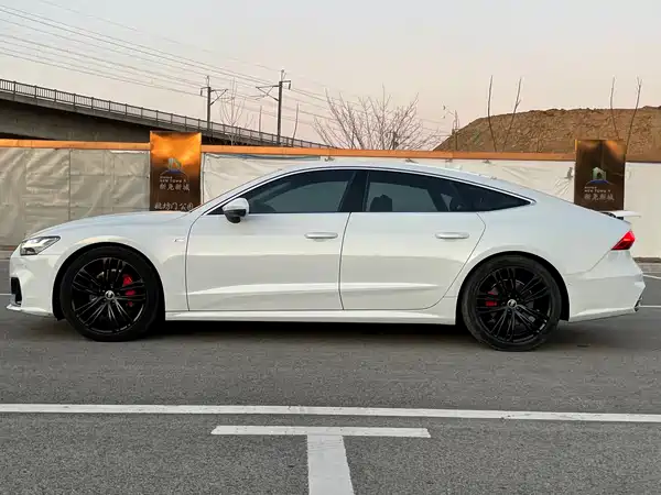 Audi A7 2023