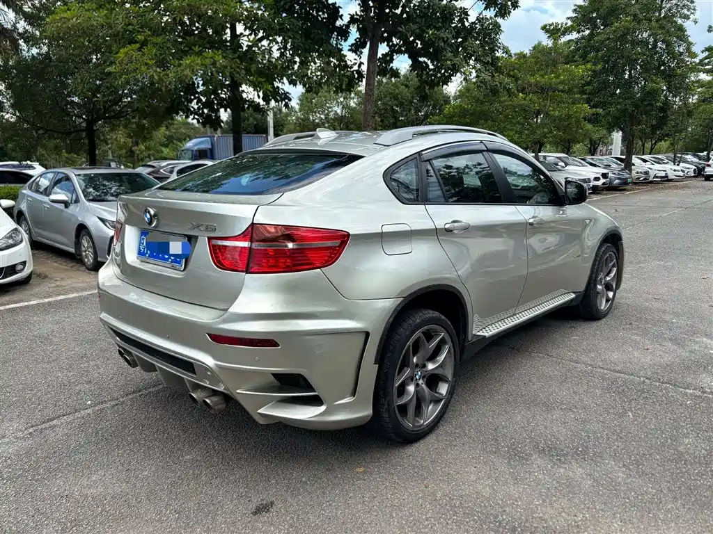 BMW X6 2011 — фото 12