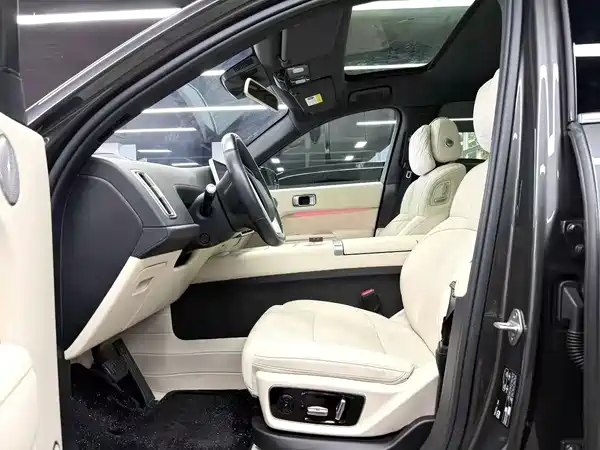 Li Auto L7 2023