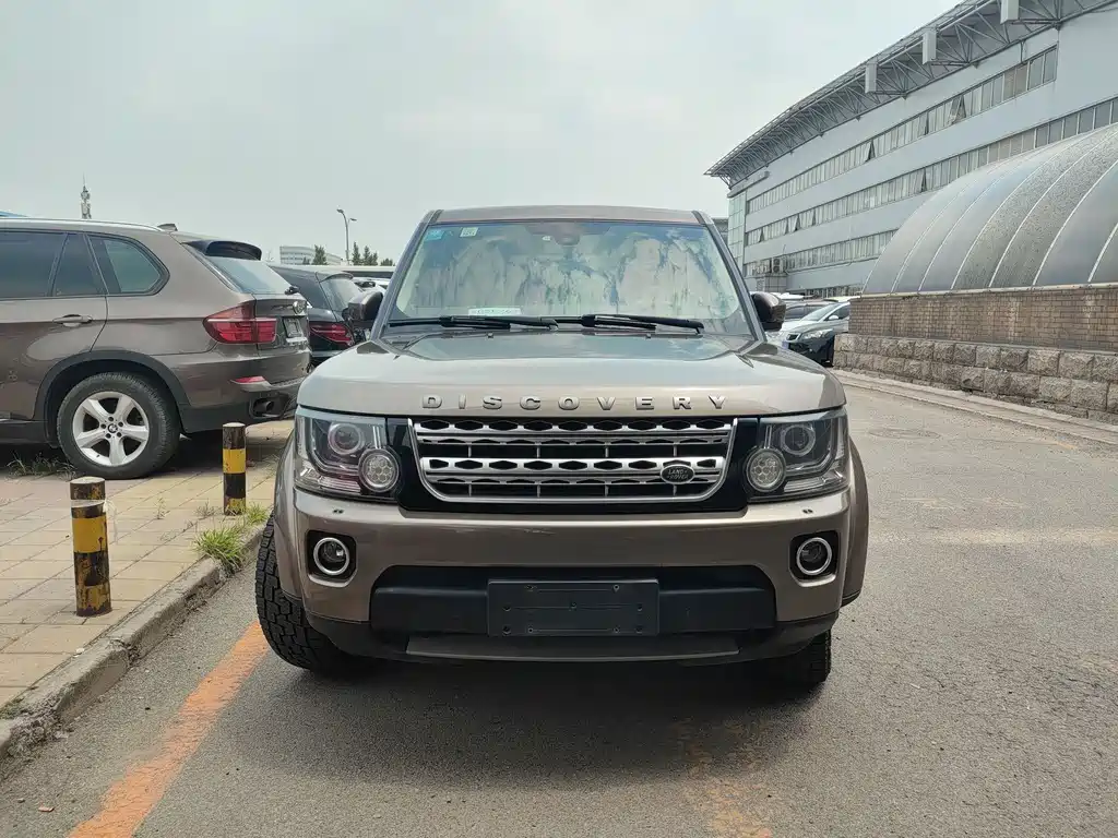 Land Rover Discovery 2015