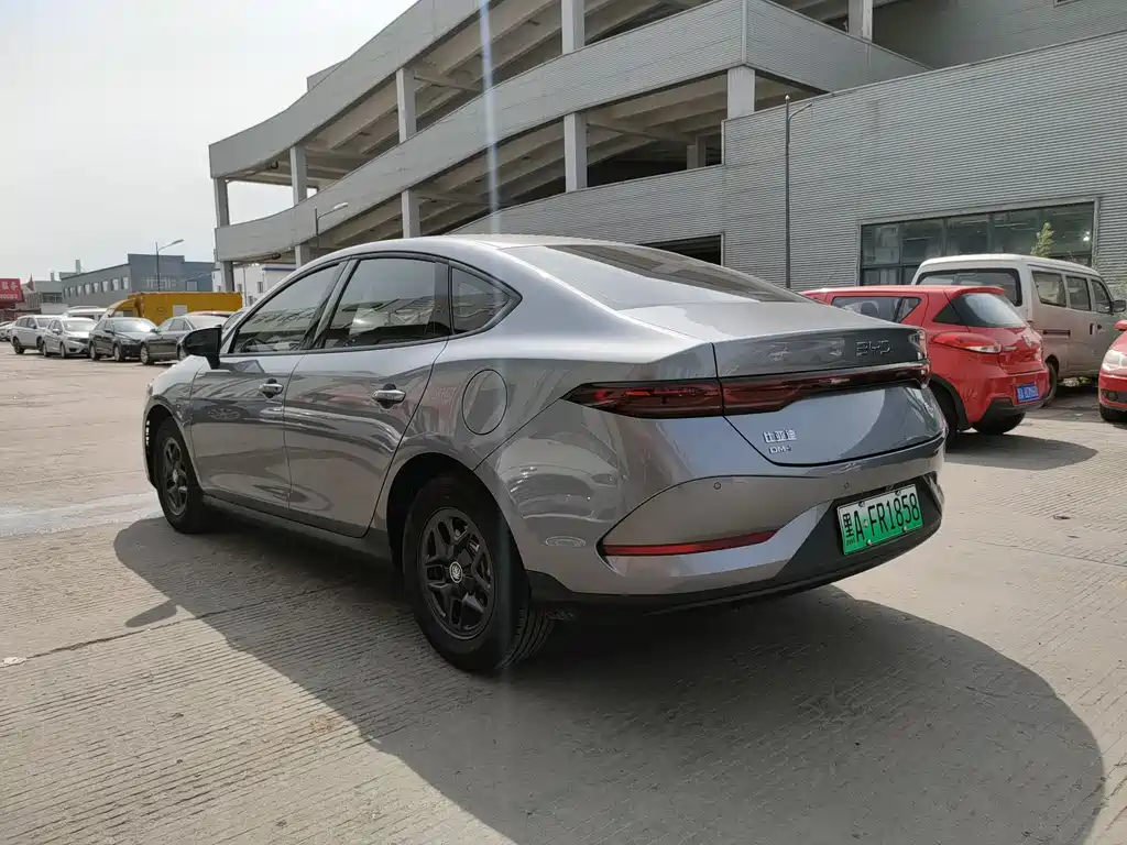 BYD Qin PLUS 2025 — фото 11