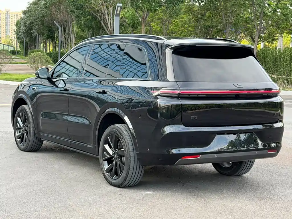 Li Auto Li L8 2023