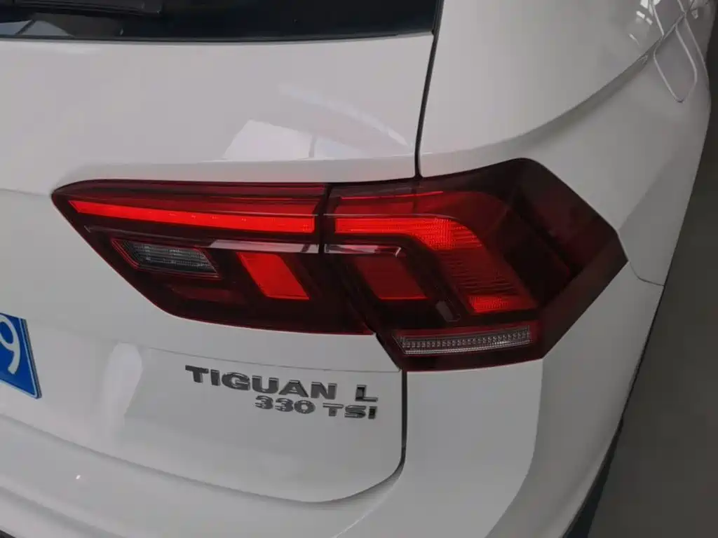 Volkswagen Tiguan L 2019 — фото 8