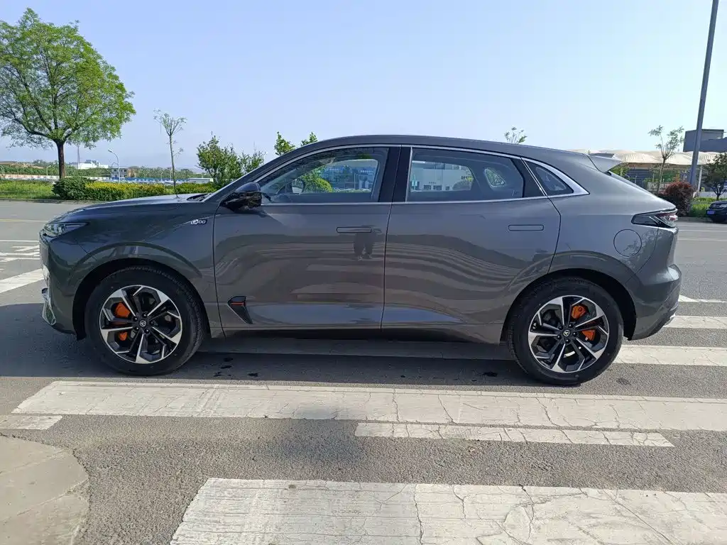 Changan UNI-K Smart Electronic Idd 2026 — фото 12