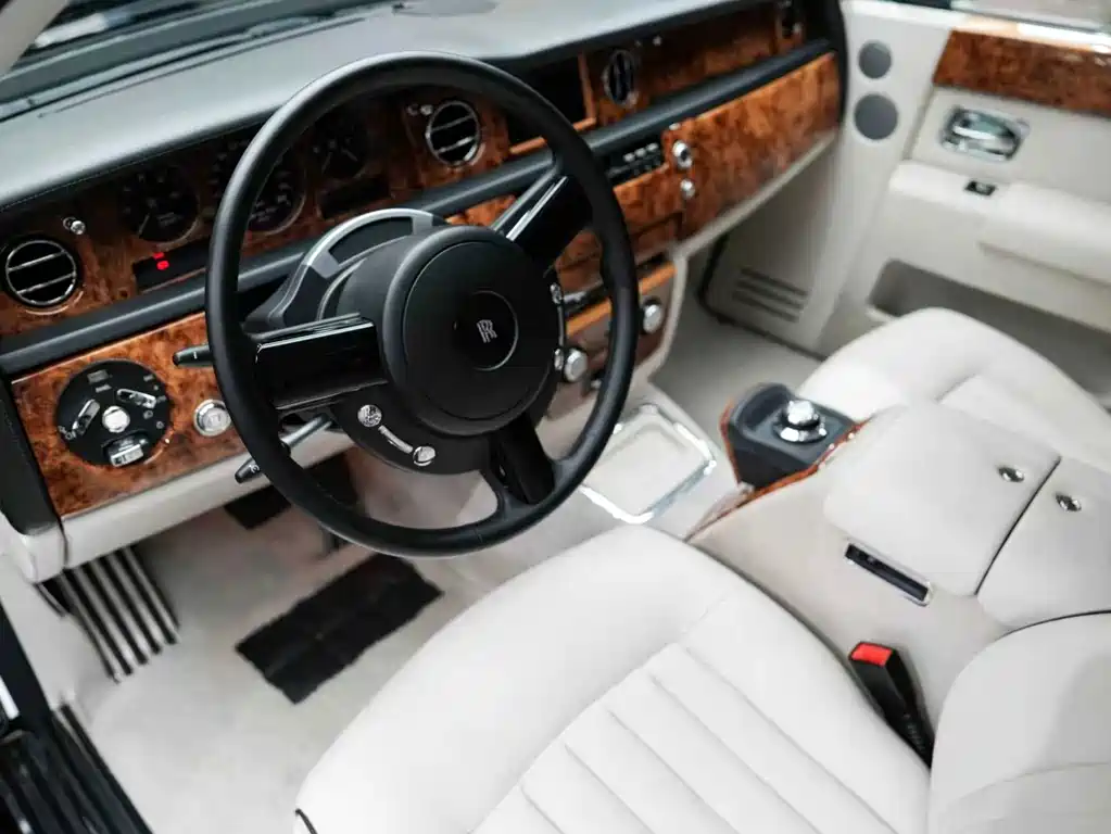Rolls-Royce Phantom 2011 — фото 17
