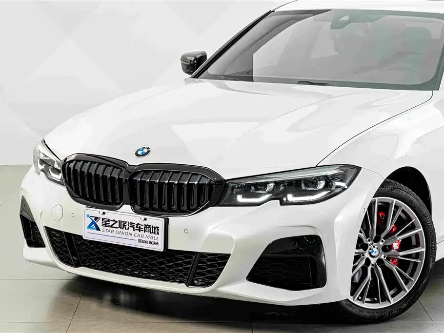 BMW 3 Series 2022