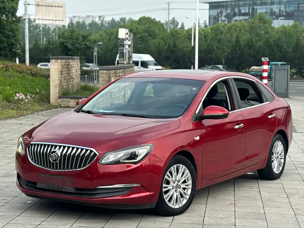Buick Excelle 2015 — фото 1