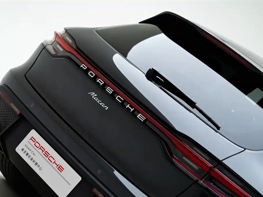 Porsche Macan 2023 — фото 7