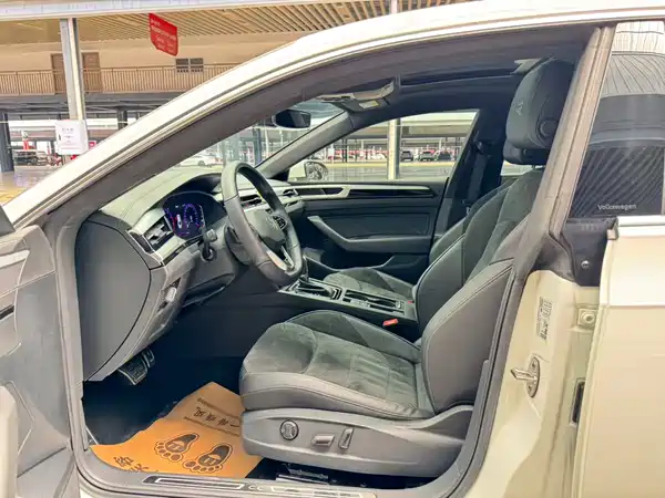 Volkswagen CC 2024