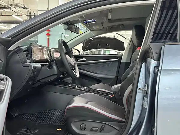 Volkswagen Lamando 2023