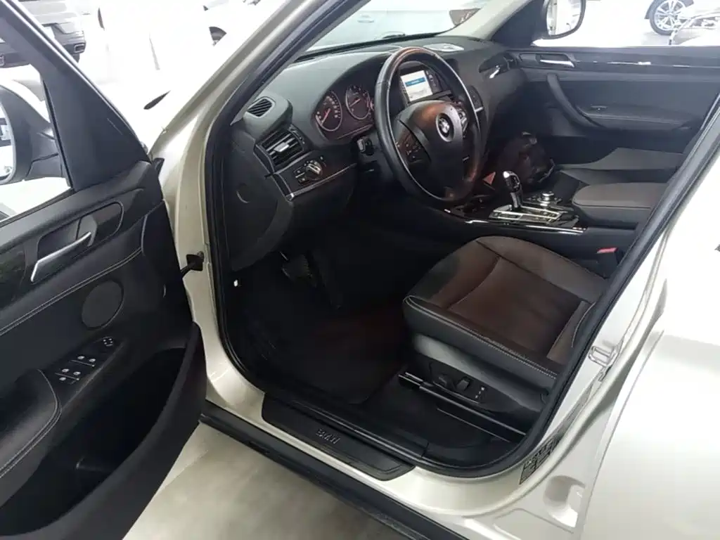 BMW X3 2014 — фото 16