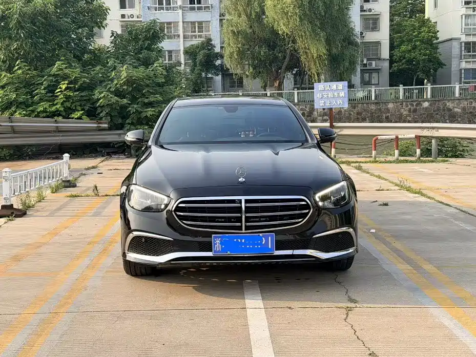 Mercedes-Benz E-Class 2020 — фото 2