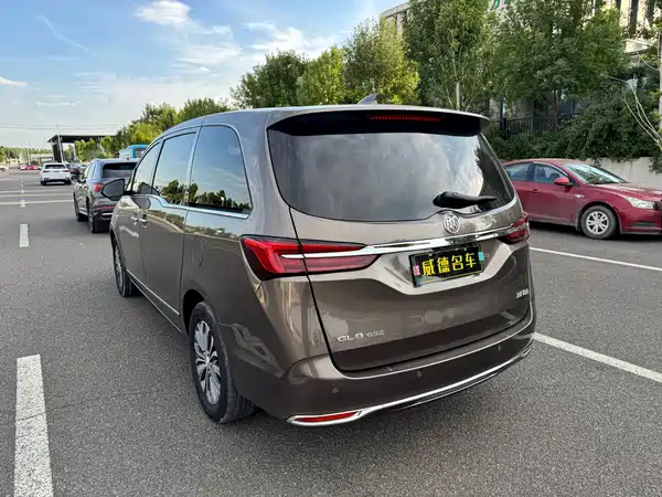 Buick GL8 2020