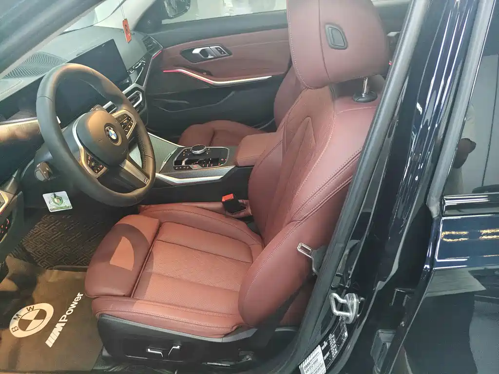 BMW 3 Series 2024