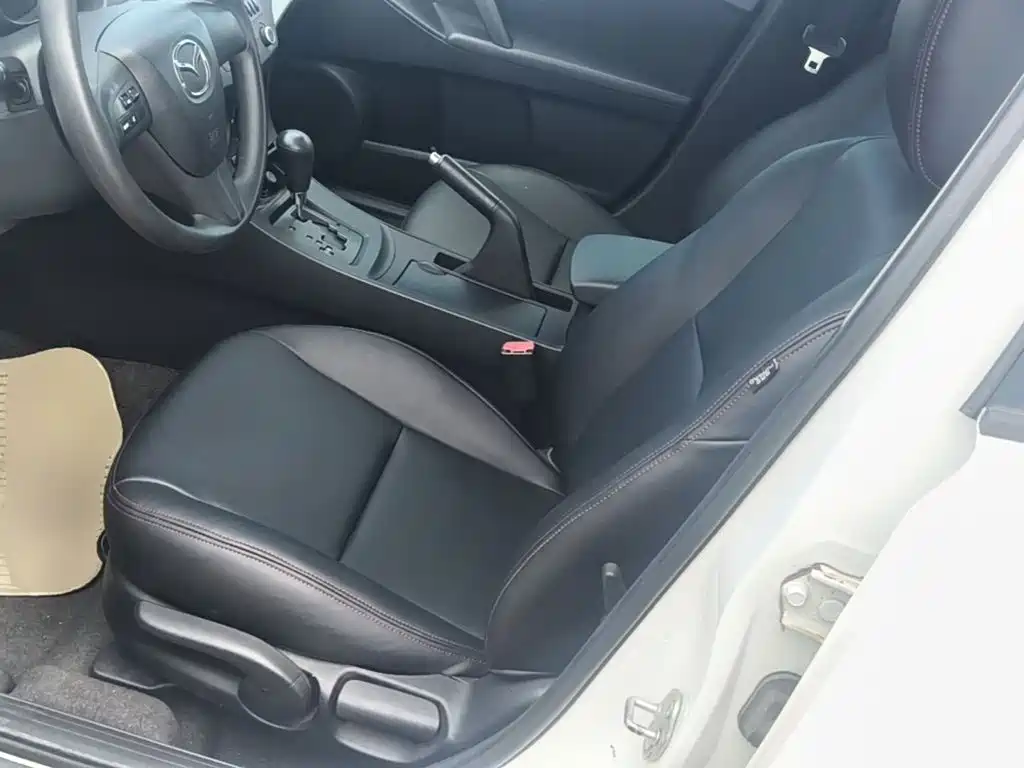Mazda 3 Xingcheng 2014 — фото 15