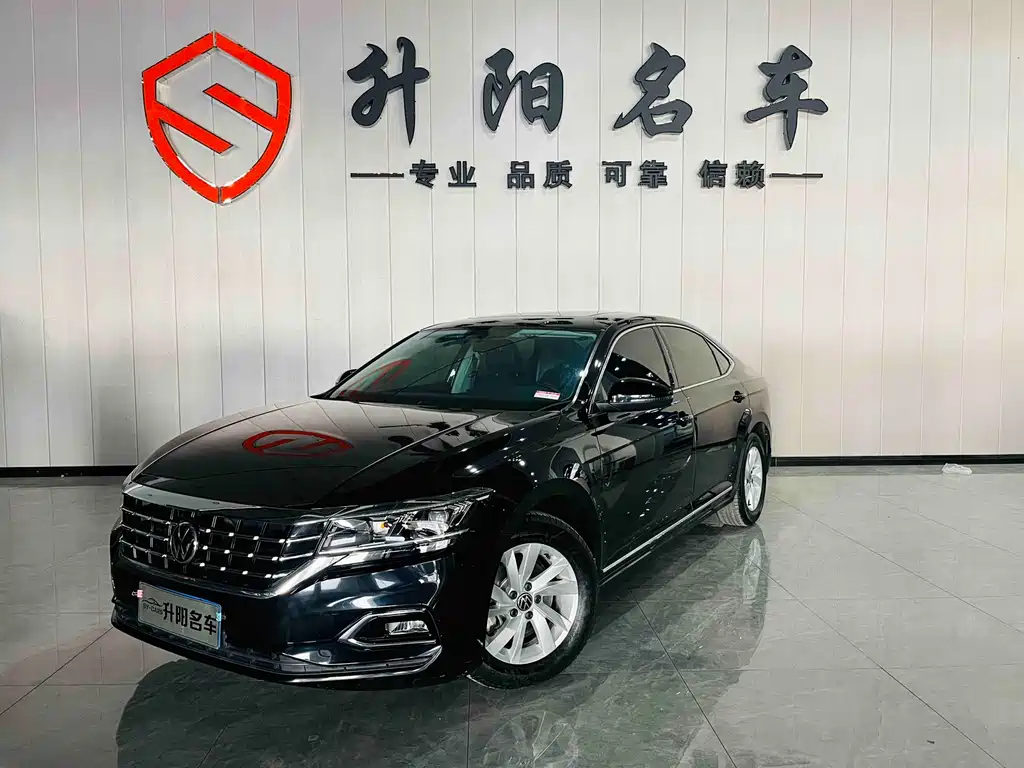 Volkswagen Passat 2023