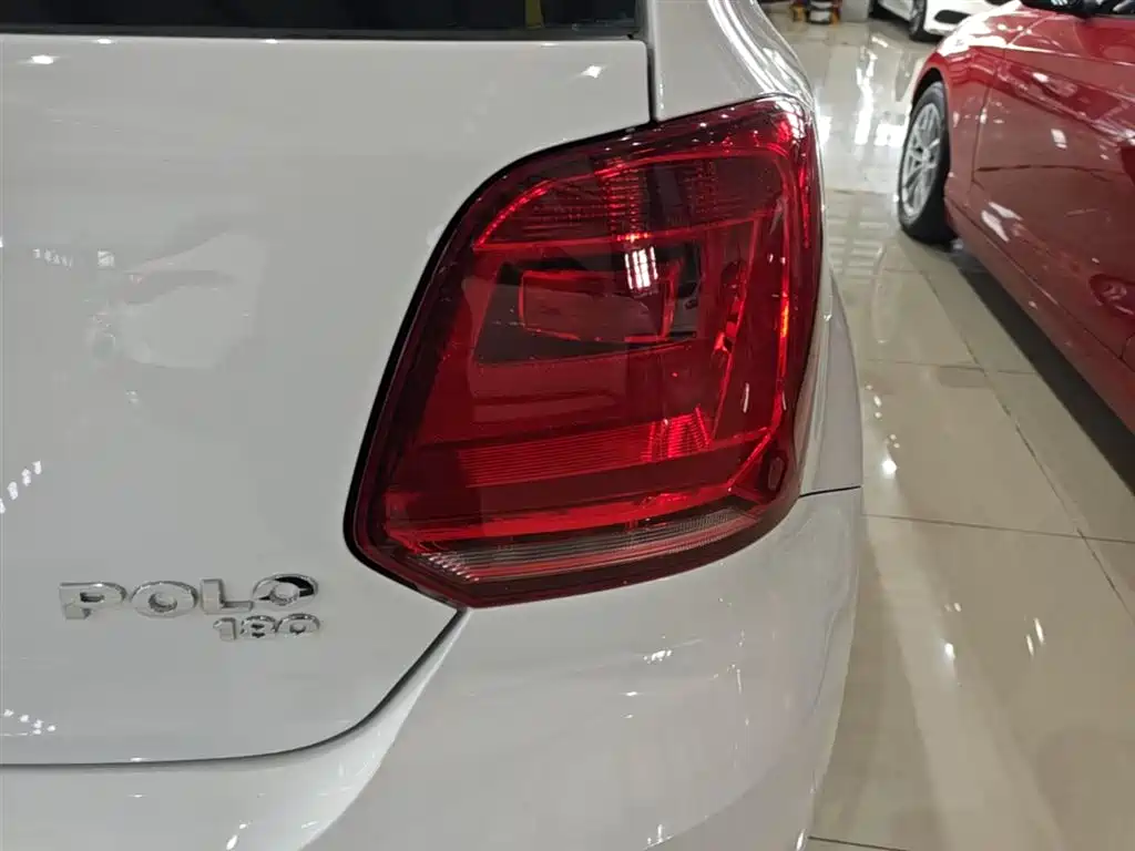 Volkswagen Polo 2018 — фото 8