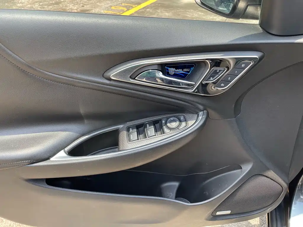 Chevrolet Malibu XL 2016 — фото 20