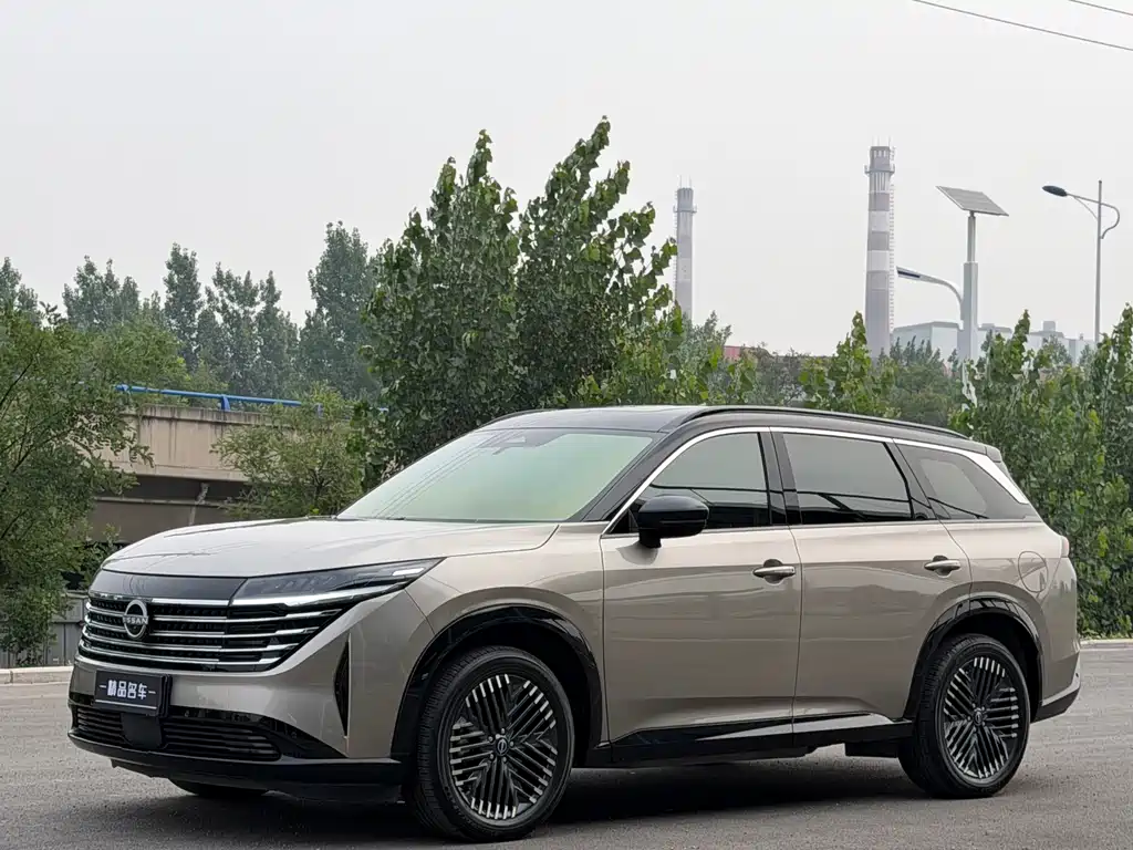 Nissan Teramont 2024
