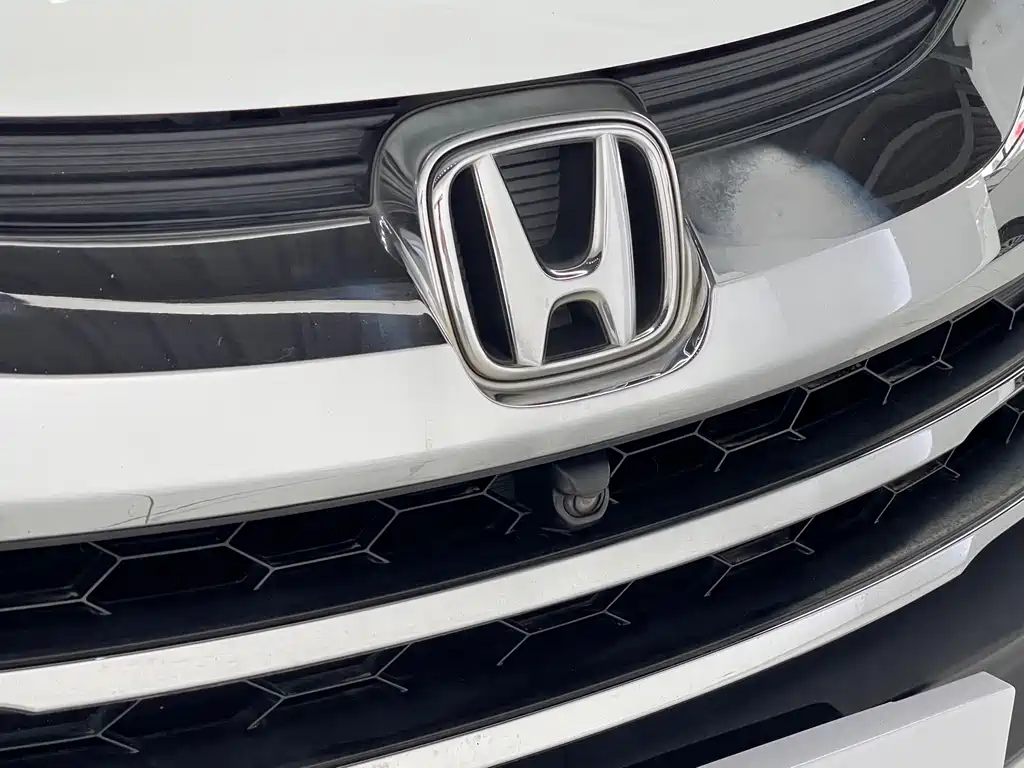 Honda Odyssey 2016 — фото 36