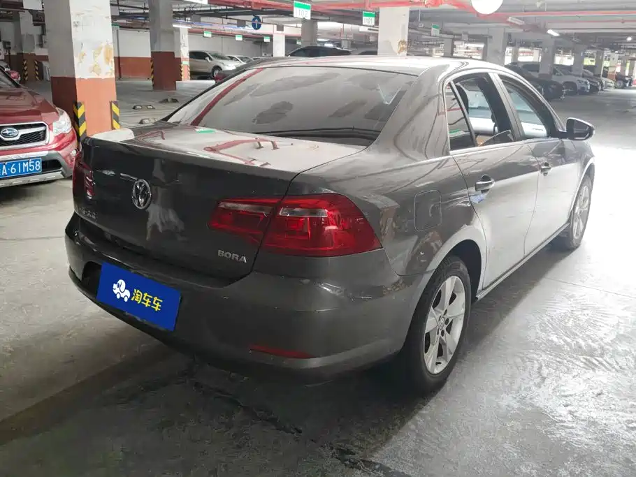 Volkswagen Bora 2014