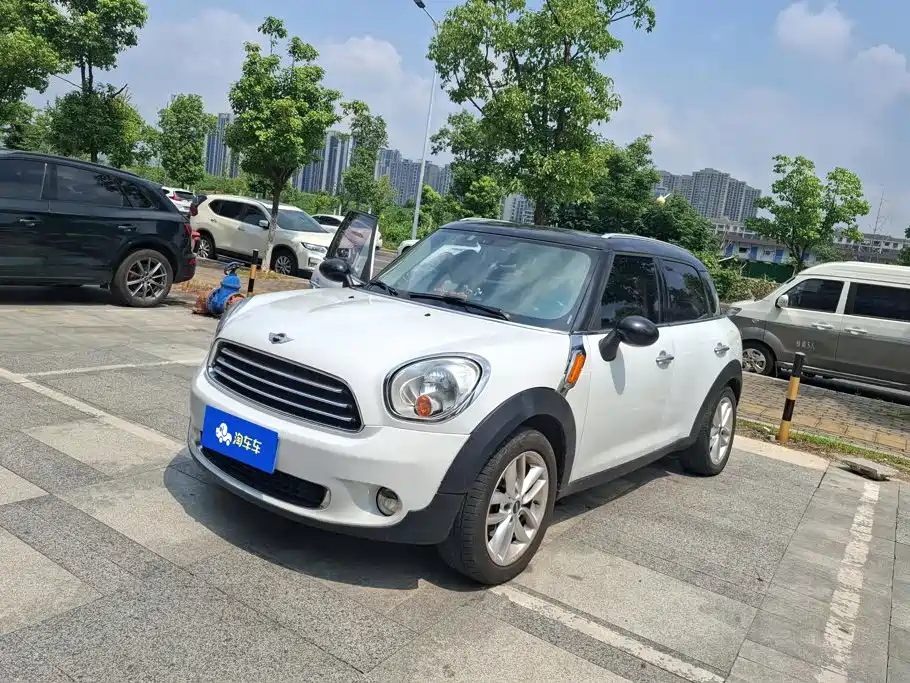 MINI Countryman 2014
