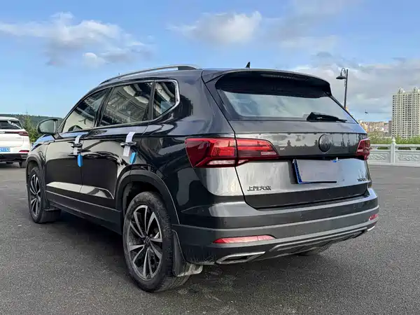 Volkswagen Tharu 2021