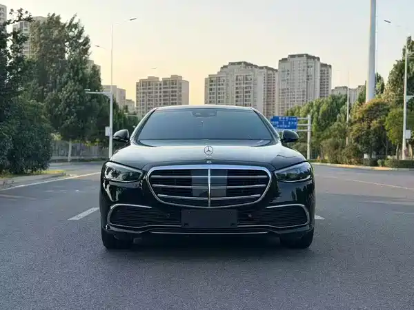 Mercedes-Benz S-Class 2021