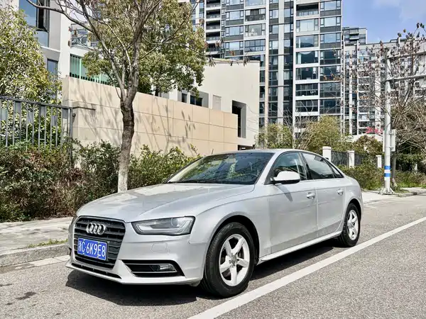 Audi A4L 2013