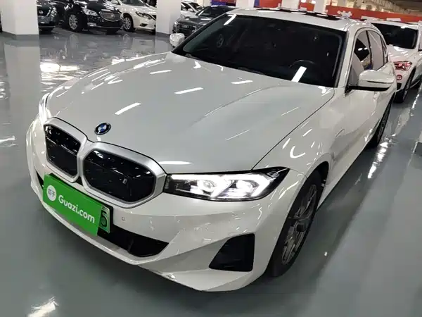 BMW i3 2023